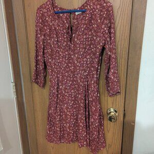 Hollister Tie Front Floral and Paisley Dress-SIze 09